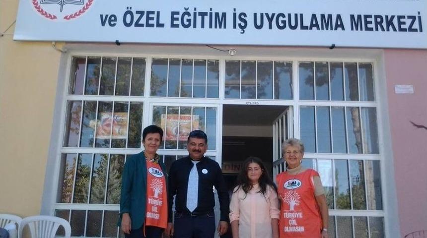 &Ouml;zel Eğitim İş Merkezi, Kapılarını Tema Vakfı&rsquo;na A&ccedil;tı