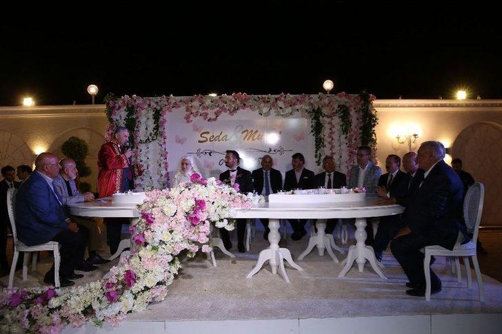 Yalçın Ailesinin Mutlu Günü G4