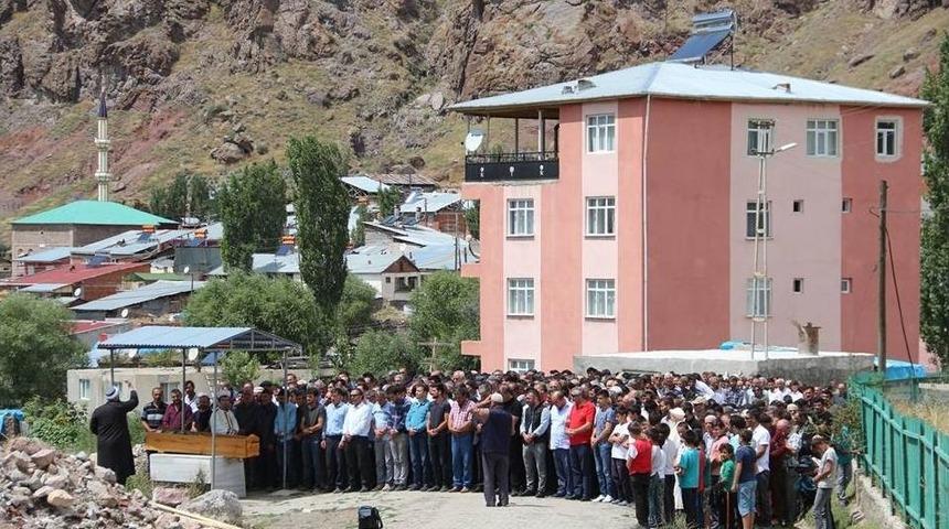 Narmanlı İş Adamı Akdağ Hayatını Kaybetti