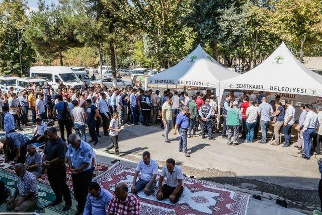 Gaziantep’te 11 Bin Vatandaşa Aşure İkramı