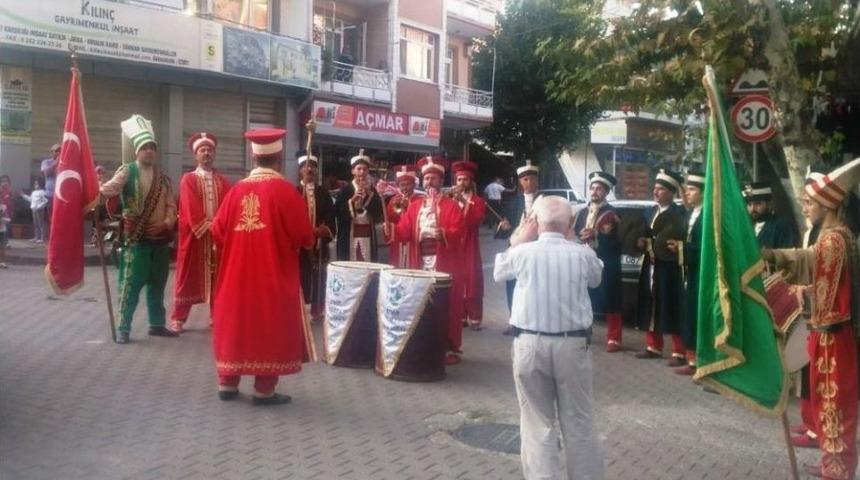 Mehteran Takımının G&ouml;sterilerine B&uuml;y&uuml;k İlgi