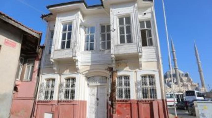 Restorasyon S&ouml;zleşmesi İmzalandı