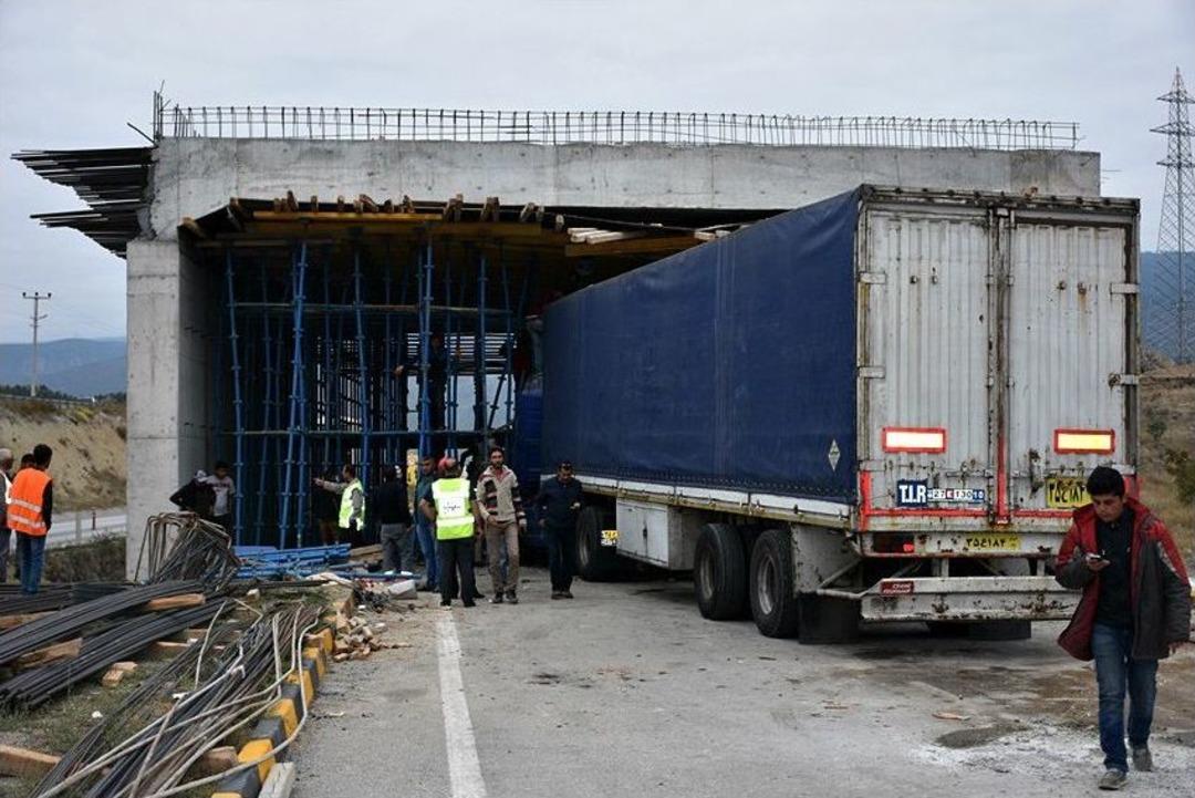 Tosya&rsquo;da Trafik Kazası: 1 Yaralı