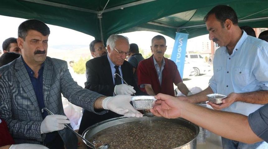 Bingöl’de 2 Bin Öğrenciye Aşure İkramı