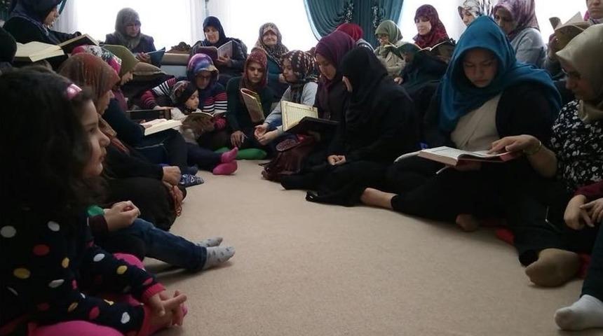 Kilis Mehmet&ccedil;iğin Yanında