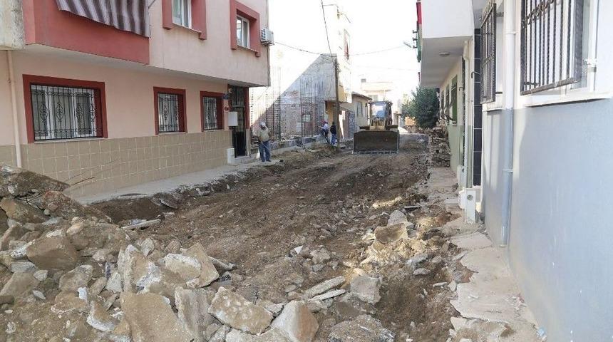 Turgutlu&rsquo;da 2 Mahallenin Daha Sokakları Yenileniyor