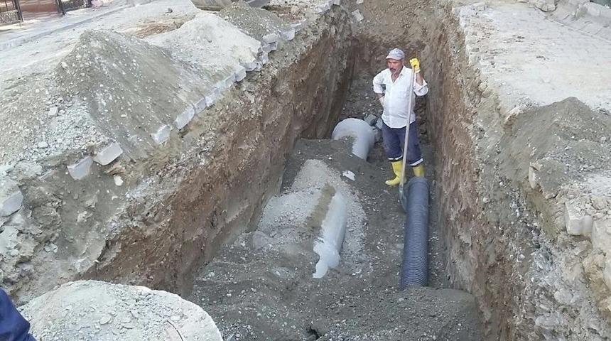 Kulp&rsquo;un İ&ccedil;me Suyu Ve Altyapı Sorunu &Ccedil;&ouml;z&uuml;l&uuml;yor