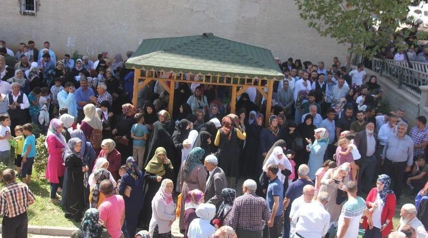 Bing&ouml;l&rsquo;de 187 Kişilik Hac Kafilesi Dualarla Uğurlandı