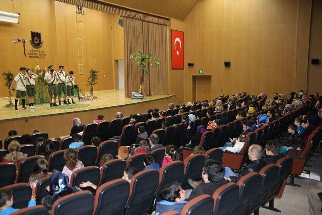 Karaman’da Çocuklar İçin Tiyatro Etkinliği Düzenlendi