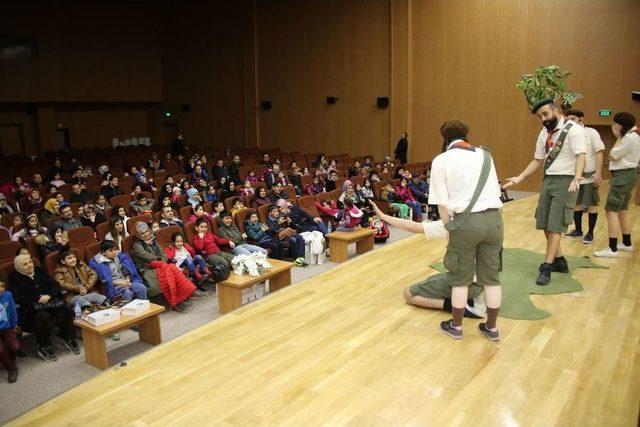 Karaman’da Çocuklar İçin Tiyatro Etkinliği Düzenlendi