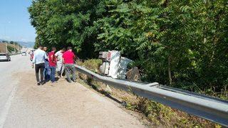 D-100’de Kaza 2 Yaralı