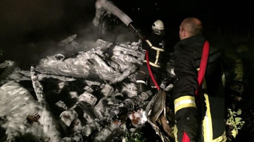 Zonguldak&rsquo;ta Yanan Bir Ev K&uuml;le D&ouml;nd&uuml;