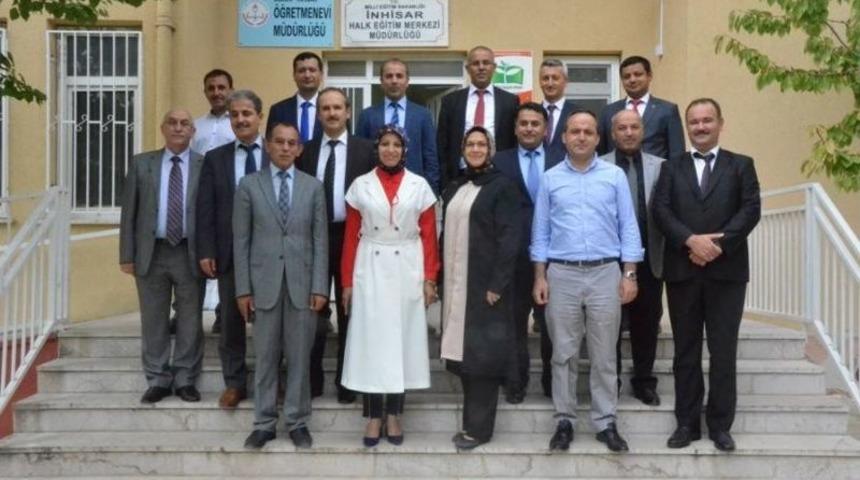 İl&ccedil;e Milli Eğitim M&uuml;d&uuml;rleri Toplantısı İnhisar&rsquo;da Yapıldı