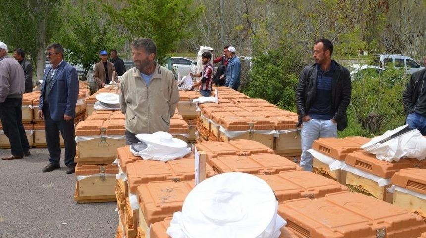 Orman Ve Su İşleri Bakanlığı K&ouml;yl&uuml;lerinin Yanında