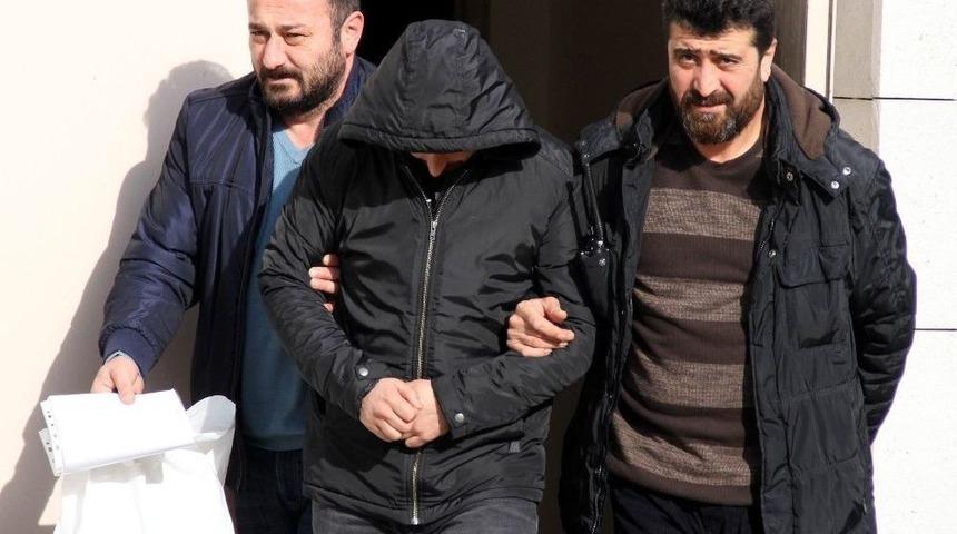 Bıçaklı Ve Sopalı Kavga: 7 Yaralı