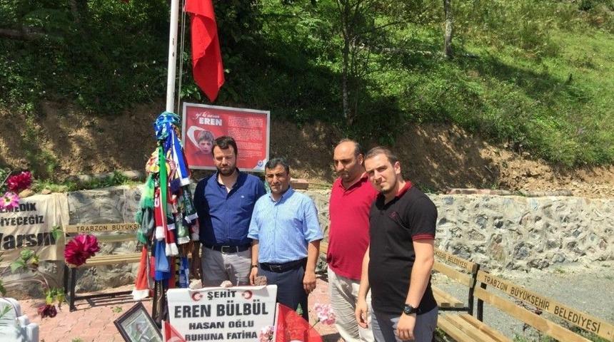 Şehit Eren Bülbül Mezarı Başında Anıldı