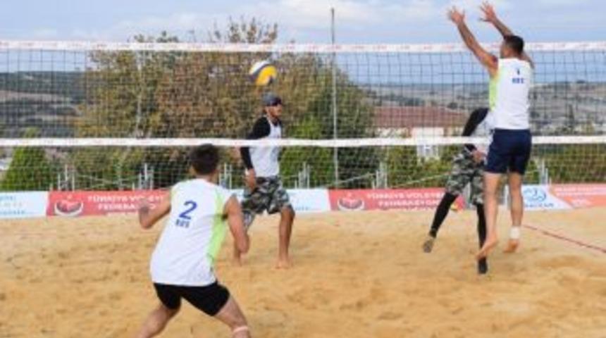 Balkan Panayırı&rsquo;nda Plaj Voleybolu Heyecanı