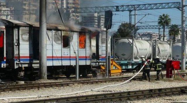 Servis Vagonu Yandı, Yolcular G&ouml;r&uuml;nt&uuml; &Ccedil;ekti 1