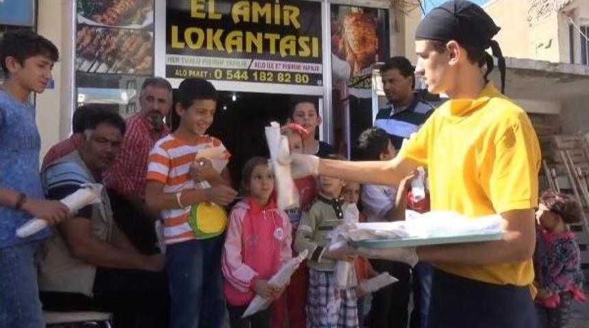Suriye'den Ka&ccedil;ıp Midyat'ta Gelen Suriyeli Lokanta A&ccedil;tı