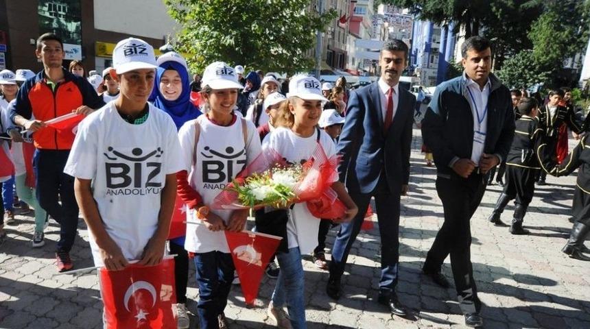Bitlis&rsquo;ten Artvin&rsquo;e Uzanan G&ouml;n&uuml;l K&ouml;pr&uuml;s&uuml;