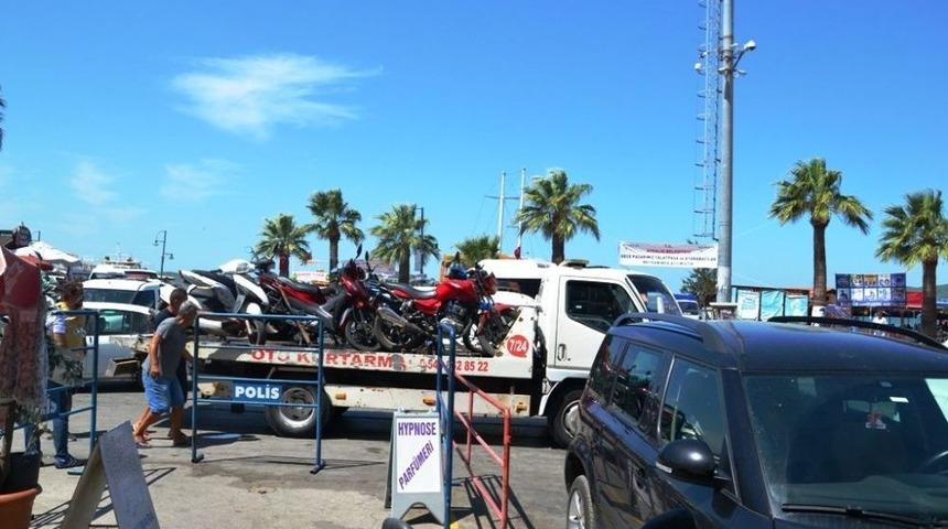 Ayvalık&rsquo;ta Tescilsiz Ve Kurallara Aykırı Motosikletler Af Yok