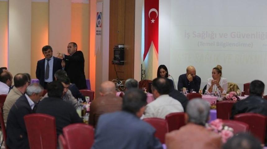 Melikgazi&rsquo;de Temizlik &Ccedil;alışanlarına İş&ccedil;i Ve İş G&uuml;venliği Semineri