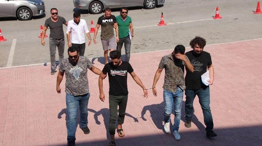 Barlar Sokağına Uyuşturucu Baskını