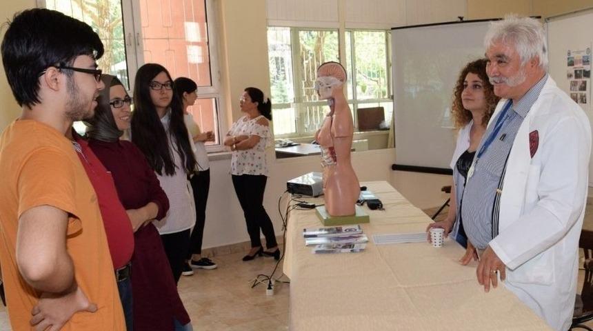 Esog&uuml; Kapılarını &Uuml;niversite Tercihi Yapacak Gen&ccedil;lere A&ccedil;tı