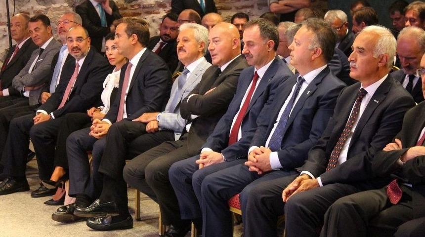 İş D&uuml;nyası &lsquo;yeni Ekonomi Modeli&rsquo;ni Değerlendirdi