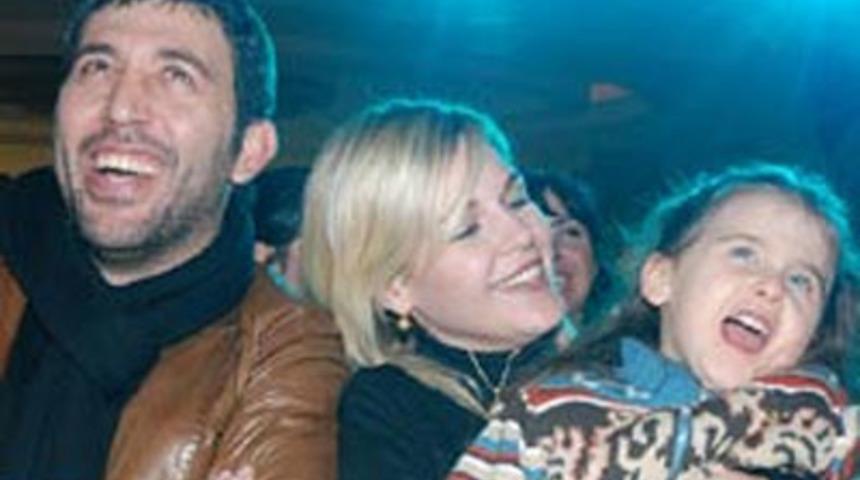 Emre Kınay-Emine &Uuml;n Boşandı