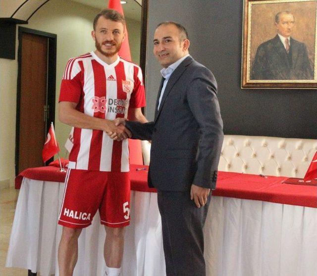 Sivasspor’a Yeni Forma Sponsoru