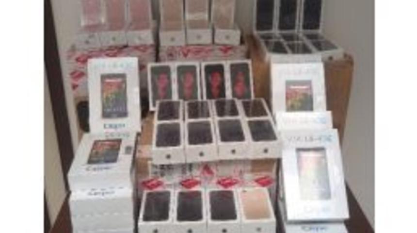 İstanbul&rsquo;dan &Ccedil;alınan Telefonlar Bolu&rsquo;da Yakalandı