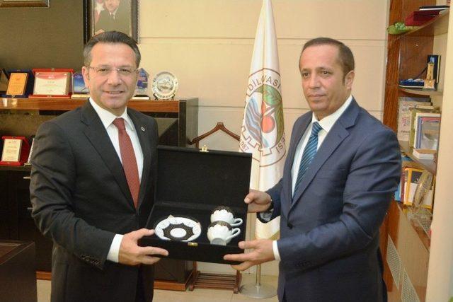 Vali Aksoy&rsquo;dan Başkan Toltar&rsquo;a Ziyaret 1