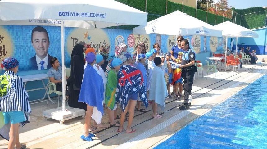 Minik Y&uuml;z&uuml;c&uuml;ler Bilgilendirildi