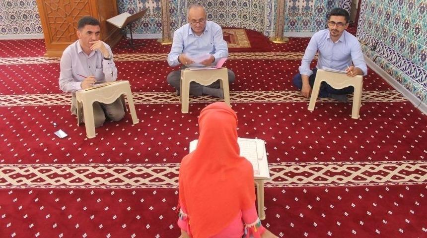 Silopi’de İlk Kez Kur’an’ı Kerim’i Güzel Okuma Yarışması Düzenlendi