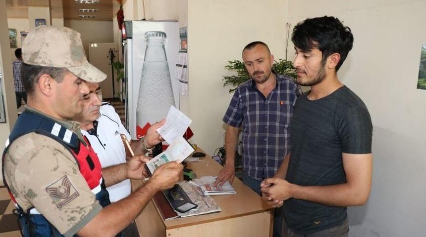 Tokat’ta Yabancılara Yönelik Huzur Uygulaması