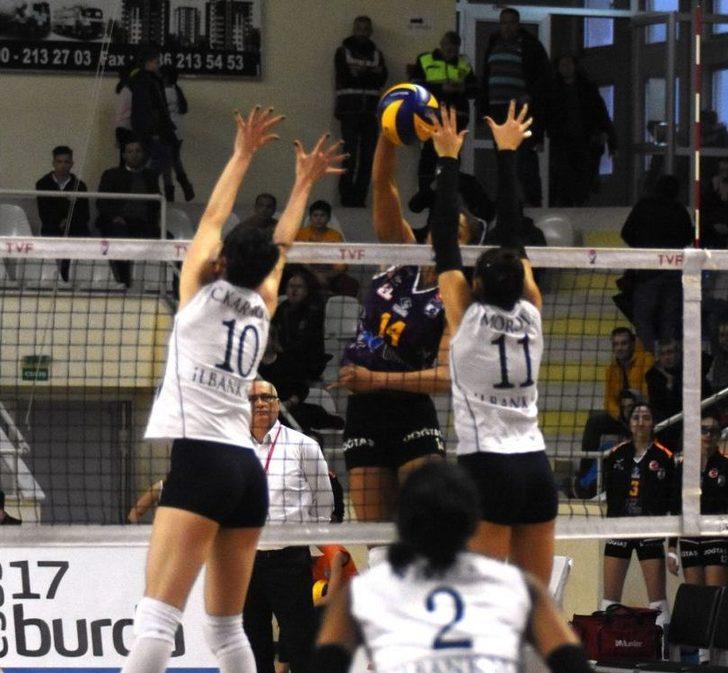 Vestel Venüs Sultanlar Ligi: Çanakkale Belediyespor: 3 - İlbank:0 G1