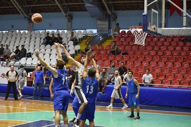 Manisa’da Basketbol Heyecanı Başladı