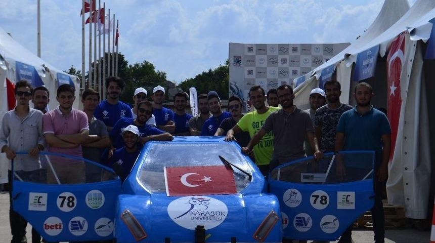 Kbü’nün İlk Sürücüsüz Aracı Yeterlilik Bandrolünü Aldı