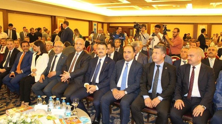 Bakan Pakdemirli Sektör Temsilcilerini Dinledi