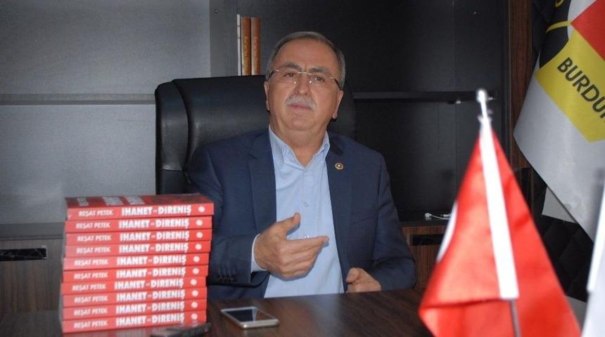 Darbe Komisyonu Başkanı Petek: "bana G&ouml;re Yazıcıoğlu&rsquo;nun &Ouml;l&uuml;m&uuml;nde Fetullah G&uuml;len&rsquo;in İrtibatı Var"