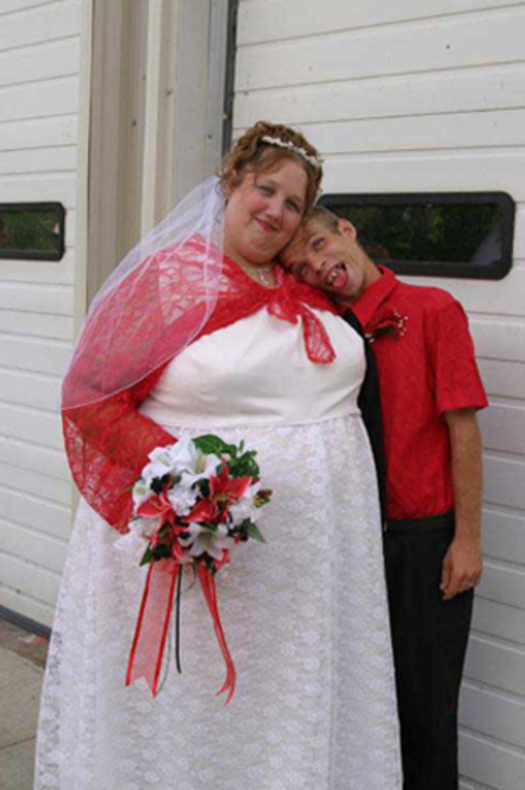 Моя ужасная невеста. Смешные пары. Прикольные Свадебные платья. Странные Свадебные пары.