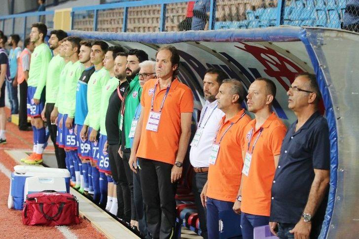Spor Toto 1. Lig: Kardemir Karabükspor: - Adana Demirspor: 1 (ilk Yarı) G4