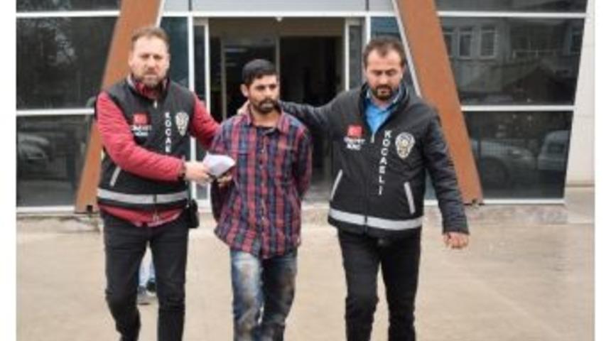 Kıskan&ccedil;lık Y&uuml;z&uuml;nden Karısını Bı&ccedil;aklayarak &Ouml;ld&uuml;ren Koca Tutuklandı