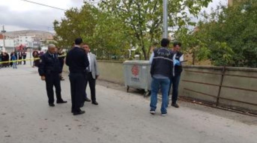 &Ccedil;&ouml;pte Poşet İ&ccedil;inde Bebek Cesedi Bulundu