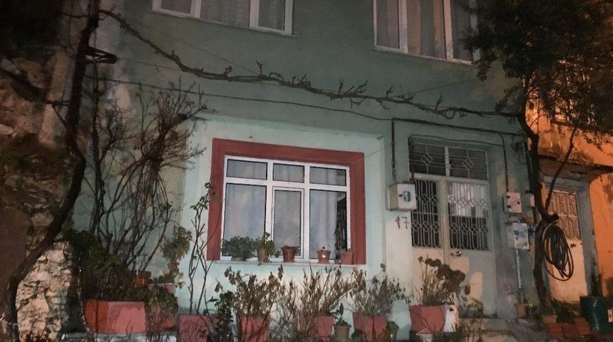 Toprak Kayması Yüzünden 10 Ev Tahliye Edildi