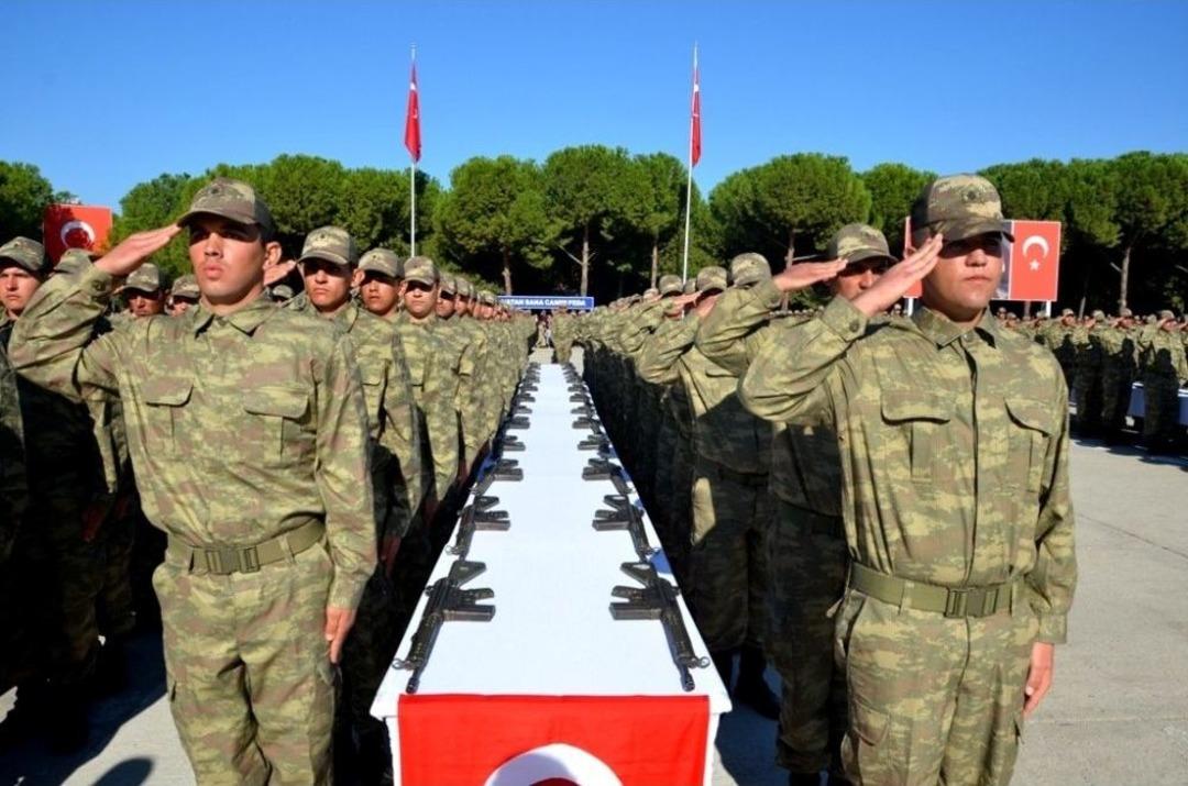 Alaşehir&rsquo;de Bin 742 Acemi Asker Yemin Etti