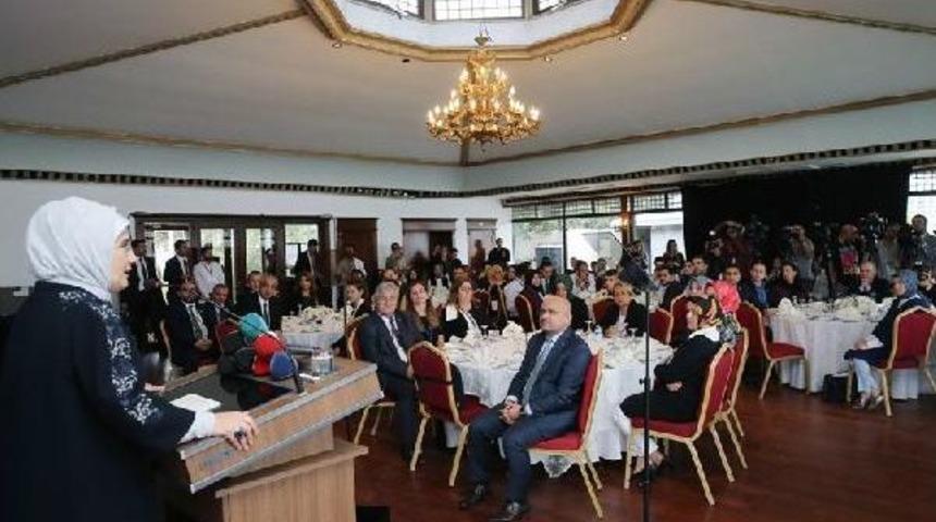 Emine Erdoğan " &Ccedil;ocuklarımızı Erken Yaşta Spor Ve Sanata Y&ouml;nlendirmeliyiz"