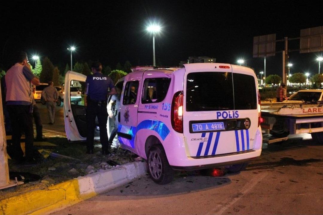 Karaman&rsquo;da Cipin Polis Aracına &Ccedil;arpması Sonucu 2&rsquo;si Polis 3 Kişi Yaralandı