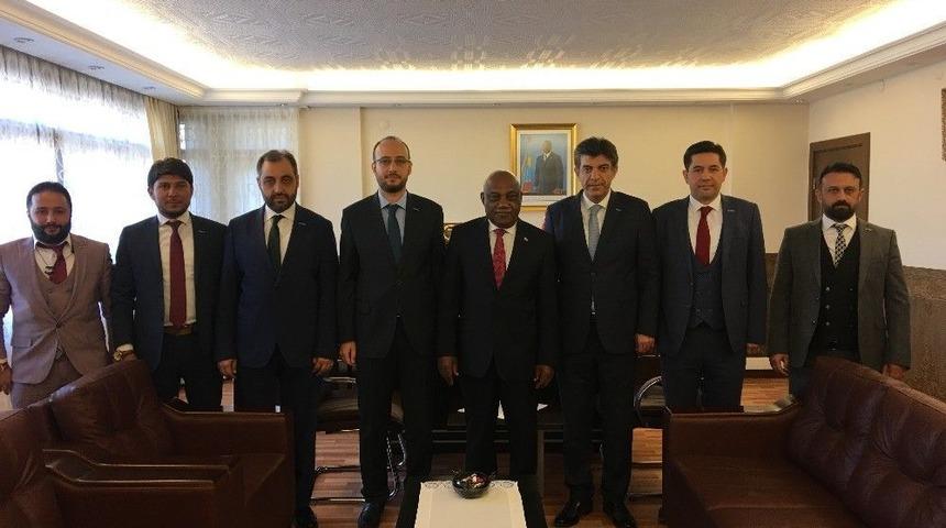 M&uuml;siad Konya Şubesi&rsquo;nden Afrika B&uuml;y&uuml;kel&ccedil;ilere Ziyaret